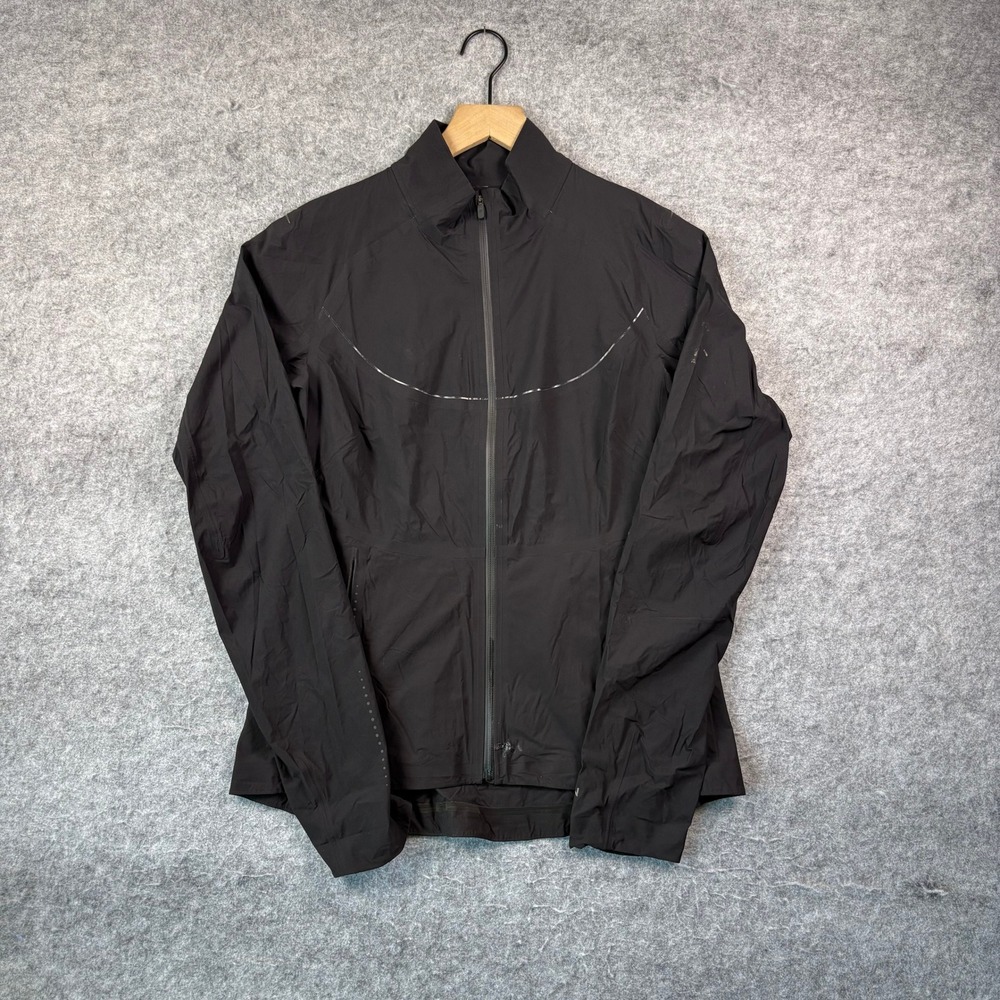 Lululemon Black Full Zip Windbreaker Running Jacket Reflective Trim Trim 592